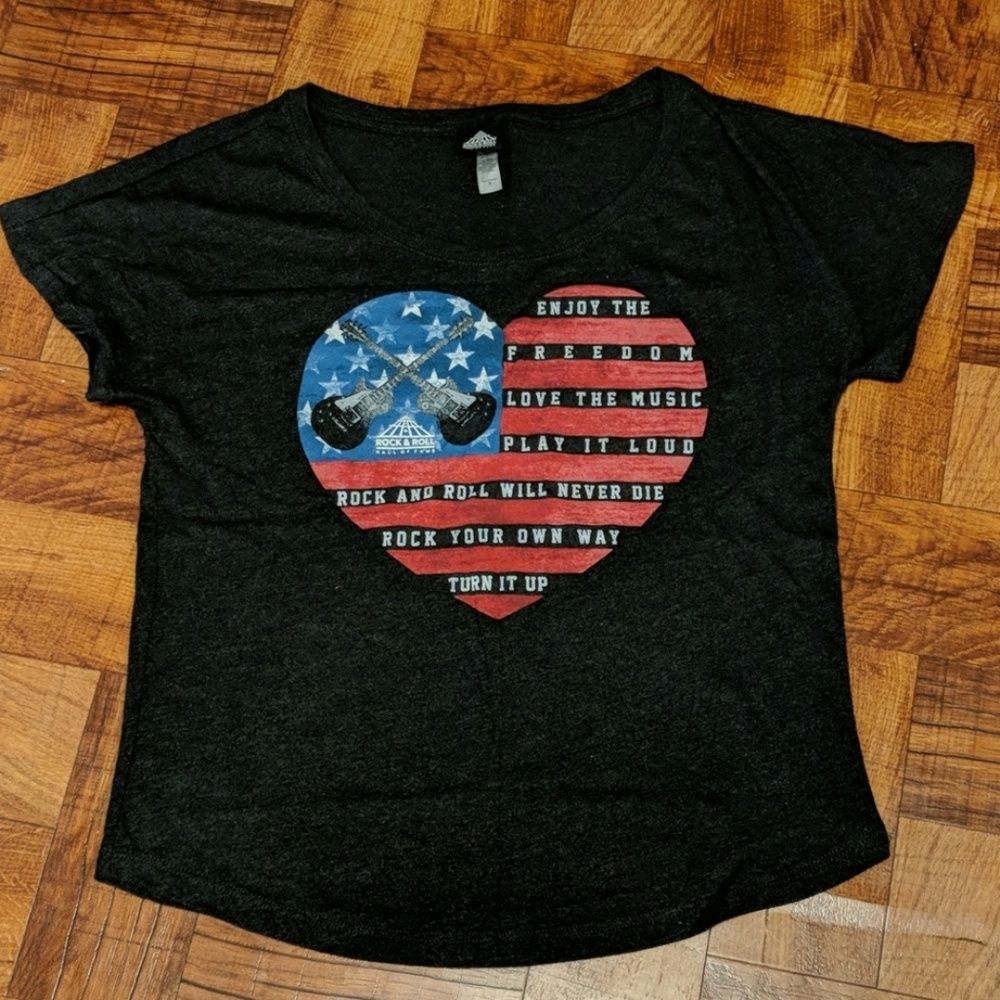 Rock and Roll Hall of Fame Flag Heart Tee